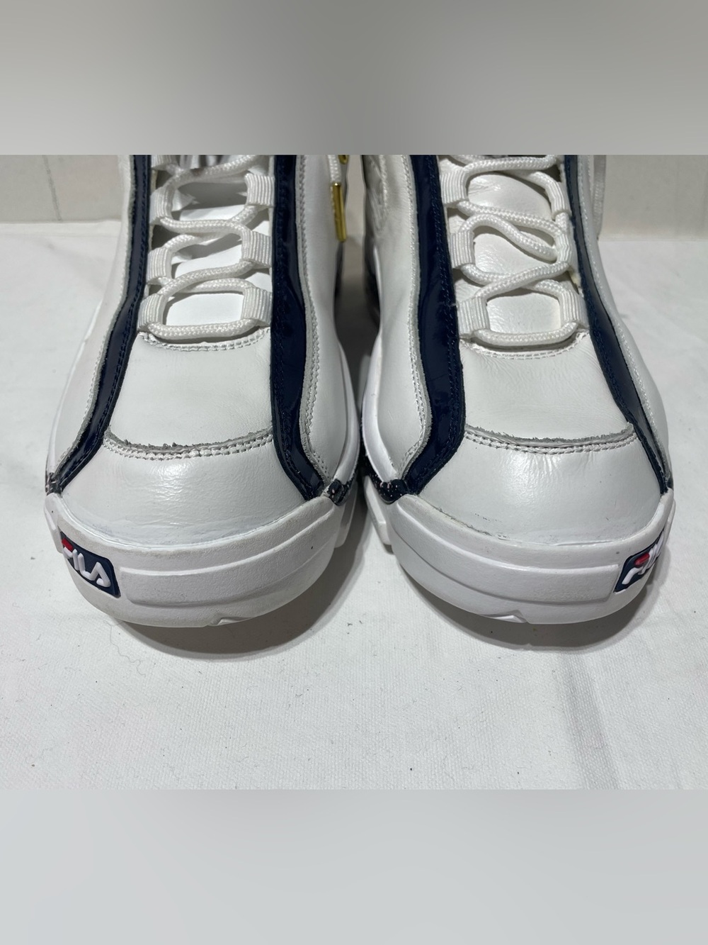 Fila Grant Hill 2 Hall of Fame Shoes Mens 10 White Gold Navy 1BM00581-125 - Picture 3 of 13